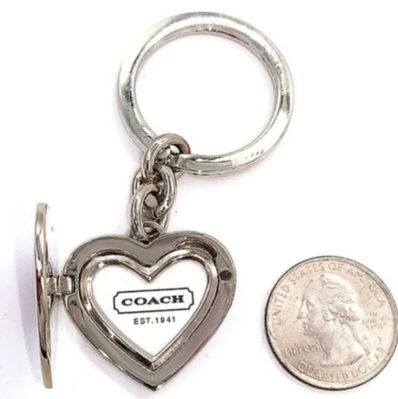 Vintage COACH Signature Red Heart Locket Purse Charm Keychain #1657 - Picture 8 of 8